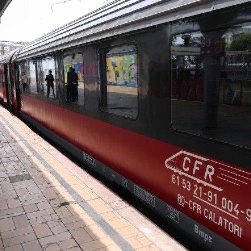 montarea panourilor fonoabsorbante pe liniile feroviare din Constanța și Chitila