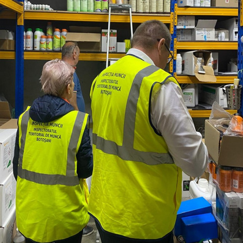 Mai mulți patroni din Botoșani amendați de inspectorii muncii în urma controalelor efectuate în perioada 28 iulie - 1 august