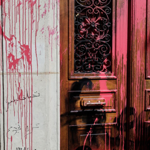 Sediul companiei aeriene israeliene El Al din Paris, vandalizat cu inscripții ostile, în noaptea de miercuri spre joi