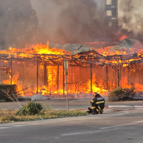 Incendiu de proporții la fostul club Bellagio din Mamaia