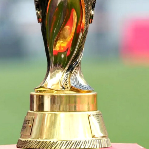 Nominalizații pentru trofeul Kopa 2025, cel mai important premiu pentru cei mai tineri jucători din fotbal, au fost anunțați de către revista France Football, citează ziarulprahova.ro. Printre favoriți se află Lamine Yamal de la FC Barcelona și Desire Doue de la Paris Saint-Germain, ambii în vârstă de 19 ani, care conduc lista favoritilor.