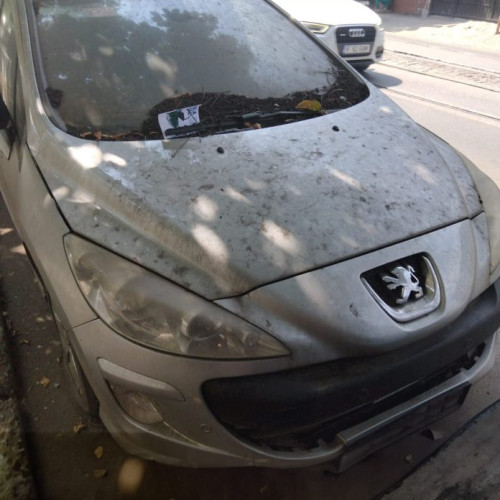 552 de autovehicule abandonate și fără stăpân în Sectorul 3, în perioada aprilie-iunie