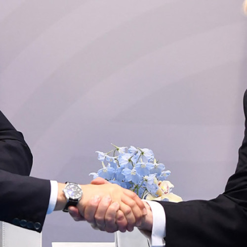 întrevedere a lui Putin și Trump poate întări propagandă rusă despre Rusia în &quot;genunchi&quot;