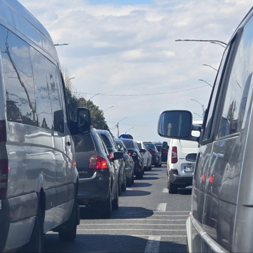 Poliția Română recomandă conducătorilor auto să fie atenți la condițiile de drum