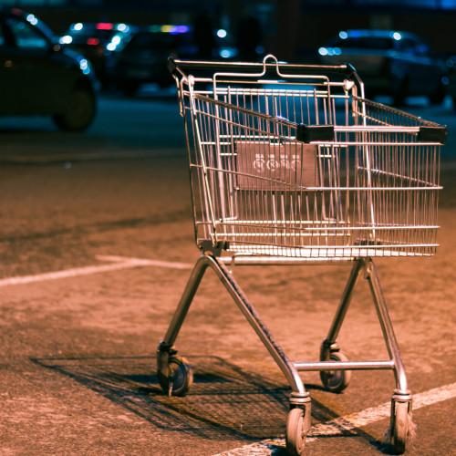 scumpiri din ce în ce mai mari și schimbări în obiceiurile de consum ale românilor
