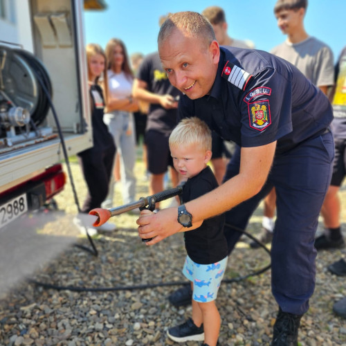 sarbatoare de vară pentru copii la hiliseu-horia: tabăra din pridvorul satului