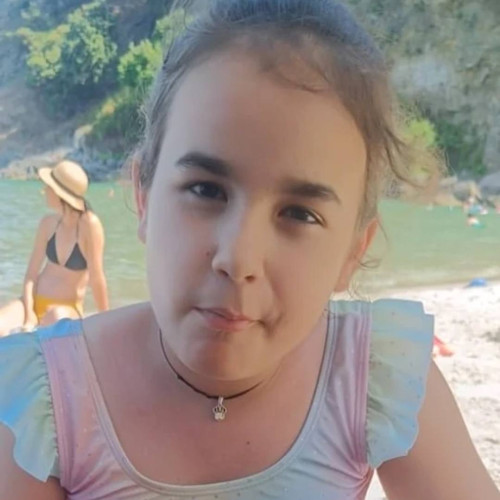 fetiță de 9 ani dispărută din județul Dambovița după ce a plecat voluntar de pe o plajă din Năvodari