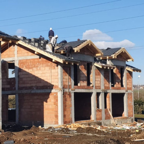 o firmă din Botoșani intenționează să construiască un cartier de case