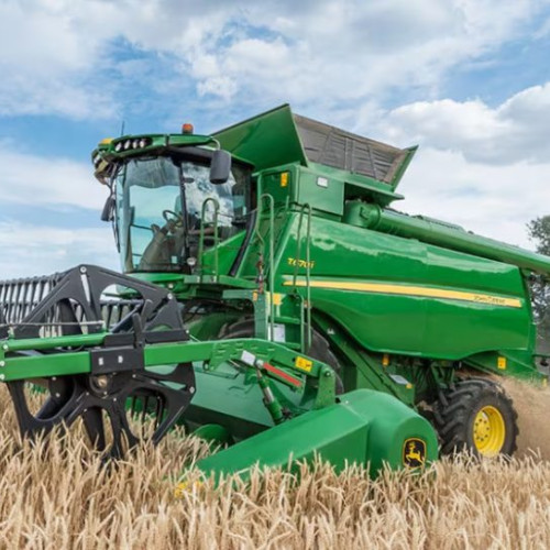 Recoltele din vara anului 2025 în județul Iași, cele mai bune din ultimii ani, aduc un aer mai optimist pentru agricultura locală