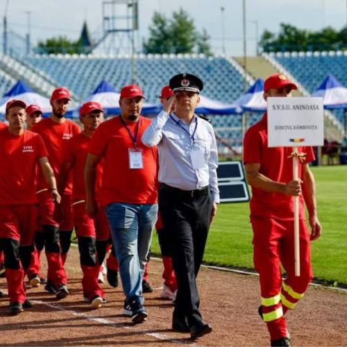echipa voluntarilor din Aninoasa a câștigat premiul la concursul național de la Drobeta-Turnu Severin