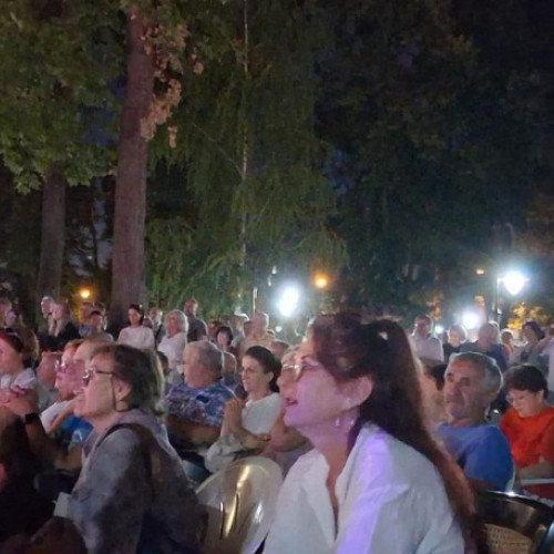 Ducu Bertzi a încântat publicul din Oradea în cadrul festivalului estival Tipografia de idei