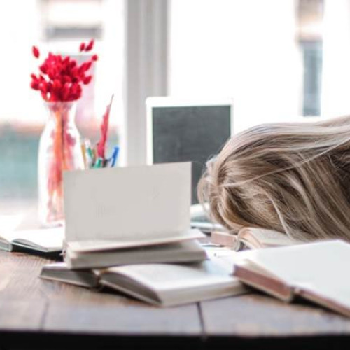 studiu indică rolul genetic în sindromul oboselii cronice