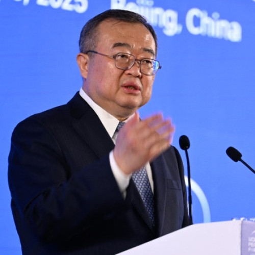 lui Jianchao, diplomat chinez de rang inalt, arestat pentru interogatoriu