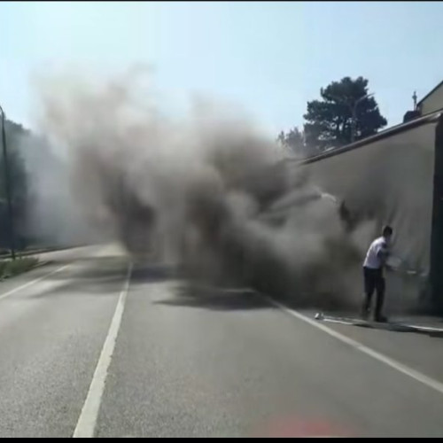 Circulația pe drumurile nationale, afectată de un incendiu la Portile de Fier I
