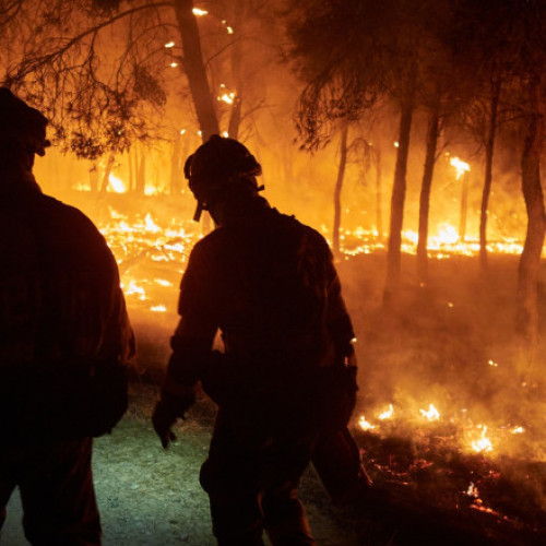 Incendii de vegetație în nord-vestul Spaniei, peste 1.000 de persoane evacuate