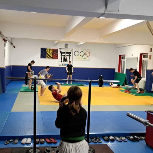 Patru sportivi din CSȘ-CSM Târgoviște, în cursa pentru Campionatul Național de judo U18 de la Satu Mare