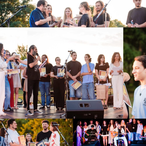 Targu Jiu a fost, timp de câteva zile, centrul muzicii folk din România, găzduind cea de-a XXIII-a ediție a Festivalului Național de Muzică Folk și Baladă "Poarta Sărutului". Evenimentul, finanțat de Ministerul Culturii, a adus în Parcul Coloanei Infinitului artiști talentați, voci calde și povești spuse prin muzică, creând momente pline de emoție și bucurie pentru public.