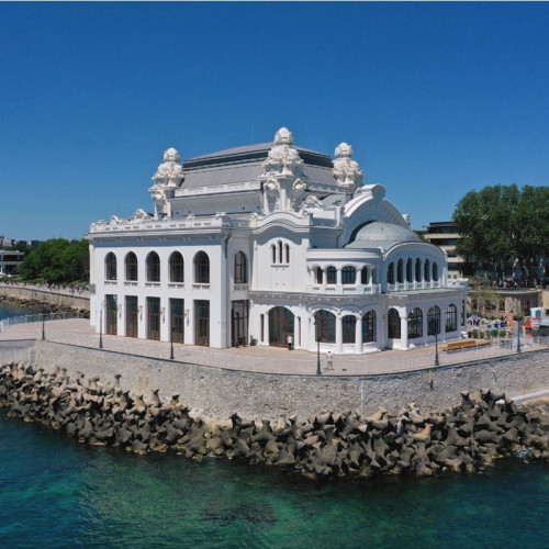 lansare a unui magazin pe faleză în Constanța