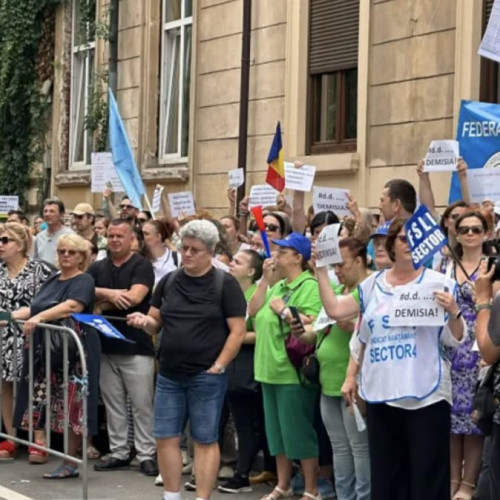 Proteste ale sindicatelor din educație continuă pentru a doua zi consecutiv