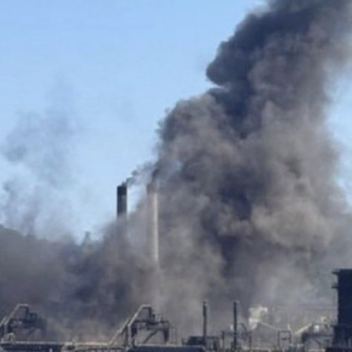 O explozie într-o fabrică siderurgică din Pennsylvania a făcut cel puțin o victimă mortală și a lăsat alte două persoane dispărute, potrivit autorităților, noteaza digi24.ro. Zeci de oameni au fost răniți, iar unii au rămas blocați sub dărâmături, au declarat echipele de salvare.