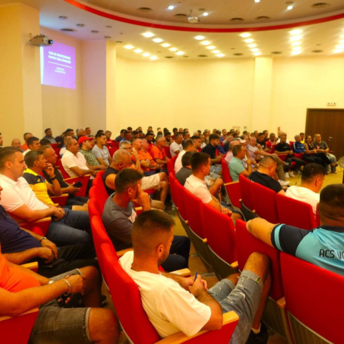 Prezență numeroasă la cursul de team-manager organizat de AJF Dâmbovița