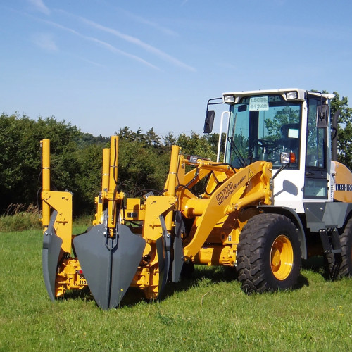 Primăria Sibiu achiziționează un utilaj special pentru transplantarea arborilor