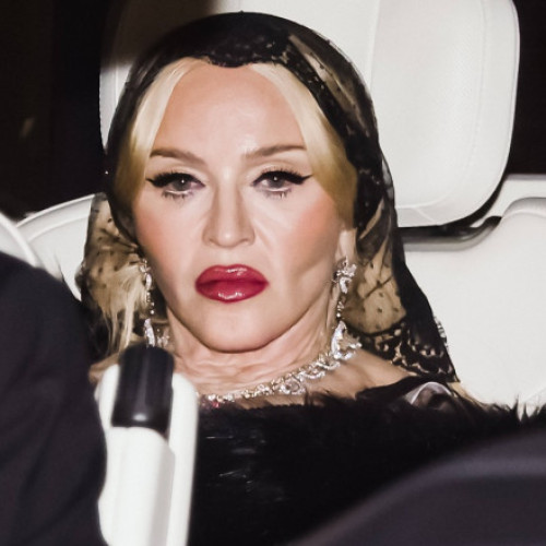 Madonna cere Papei Francisc să viziteze Gaza pentru a ajuta copiii palestinieni în suferință