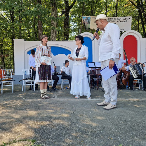participarea la festivalul gorjenesc de la tismana