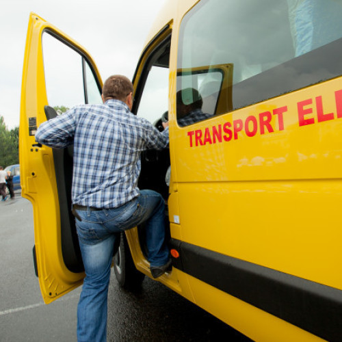 Ancheta privind achiziția microbuzelor școlare electrice finanțate din PNRR