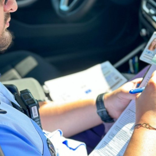 Politisti din Bacau au oprit un șofer în stare de ebrietate pe DN 2G