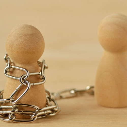 Număr record de cazuri de violență domestică în România în acest an