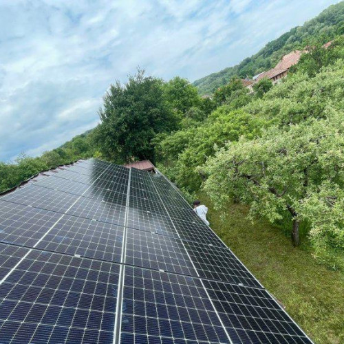 avantajele unui kit fotovoltaic complet cu montaj inclus