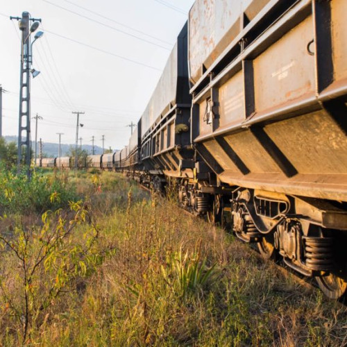 Polițiștii feroviari atrag atenția asupra pericolului urcării pe vagoanele de tren