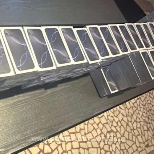 descoperire a unor telefoane mobile contrafăcute la Nadlac