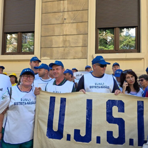 proteste ale sindicatelor din învățământ continuă pentru a protesta împotriva legii Bolojan