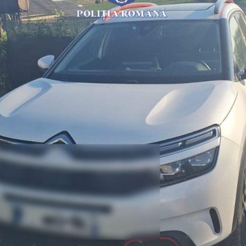 Mașină căutată de autoritățile franceze, descoperită în Botoșani