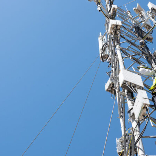 Deva are acum acces la tehnologia 5G/5G+ prin Orange