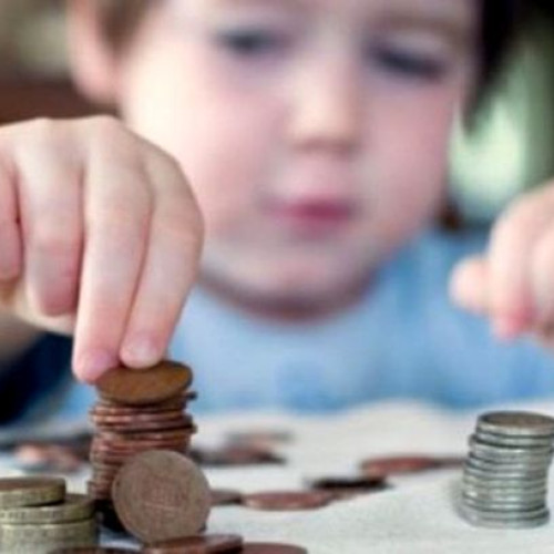 Alocația de stat pentru tinerii de 18 ani, suspendată în timpul vacanței de vară în Botoșani