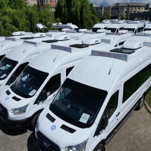 judetul maramures a achiziționat microbuze electrice pentru elevi