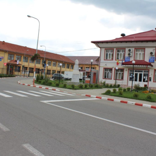 consilierul USR Constantin Brănescu propune reducerea indemnizațiilor consilierilor locali pentru proiecte în beneficiul comunității