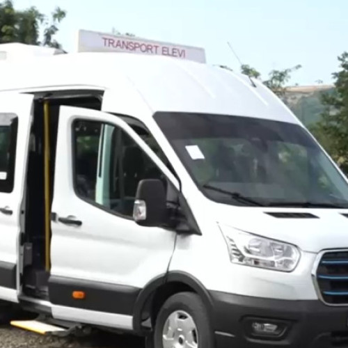 Investigație în plus privind achiziția microbuzelor electrice pentru elevi din fonduri europene