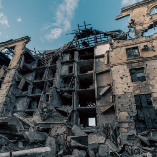 Tactici aeriene tot mai distructive ale Rusiei în estul Ucrainei