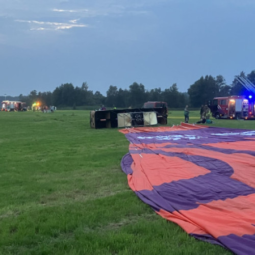 Accident grav al unui balon cu aer cald în Friesland: o persoană a murit, alte cinci rănite