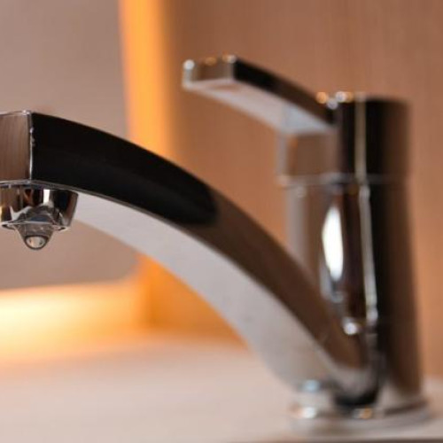 Clujenii vor ramane fara apa potabila din cauza unei avarii la reteaua de apa