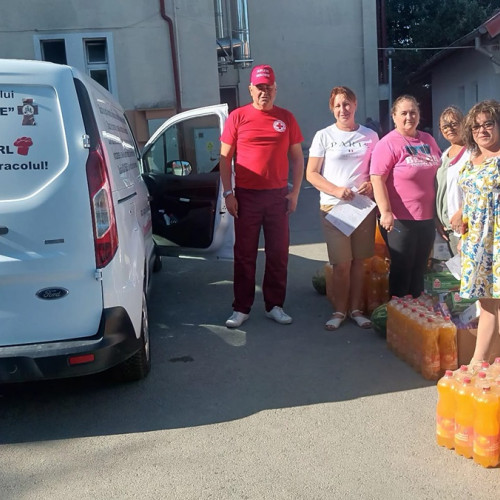 voluntarii asociației "suflete deschise" au adus bucurie persoanelor vulnerabile în perioada postului