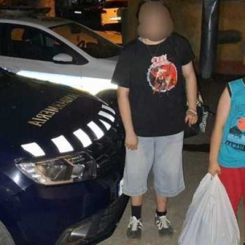 doi copii dispăruți din fetesti, găsiți în gara din fetesti