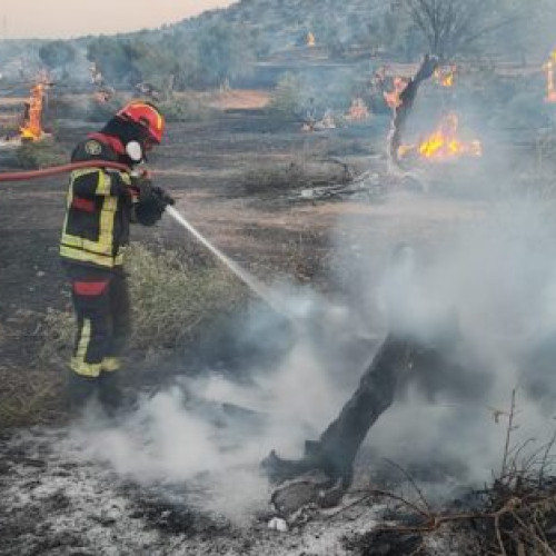 Riscuri de incendii în Grecia și recomandări pentru români
