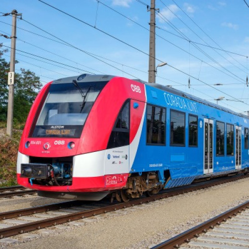 CFR Călători introduce o nouă garnitură electrică pe ruta București - Brașov