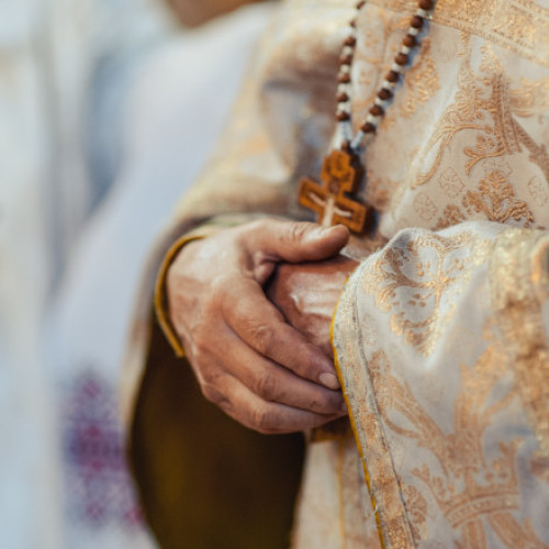 adormirea maicii domnului: o zi de sarbatoare si traditie pentru romani