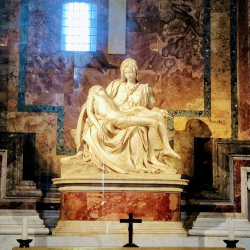 Adormirea Maicii Domnului, zi de sărbătoare și credință în România